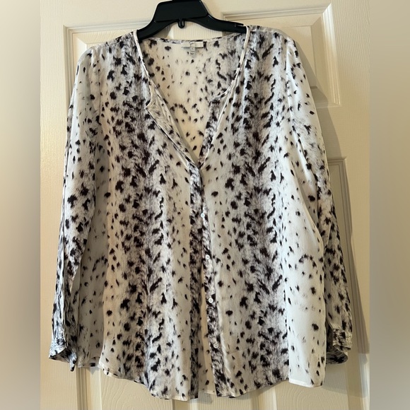 Joie Tops - Joie Women’s Oversized Silk Blouse in Animal Print Size L